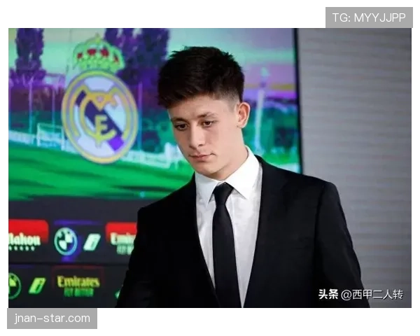 居莱尔与梅西的上限差距：技术天赋与成长路径如何塑造巨星天花板